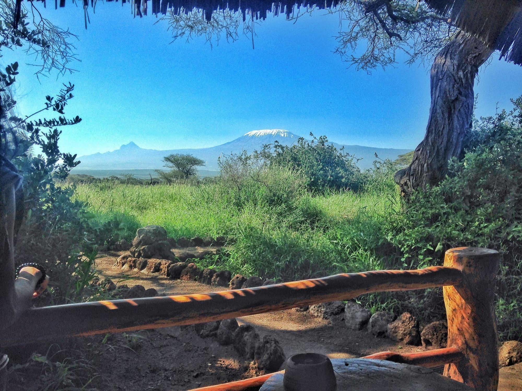 Villa Kibo Safari Camp Amboseli Exterior foto