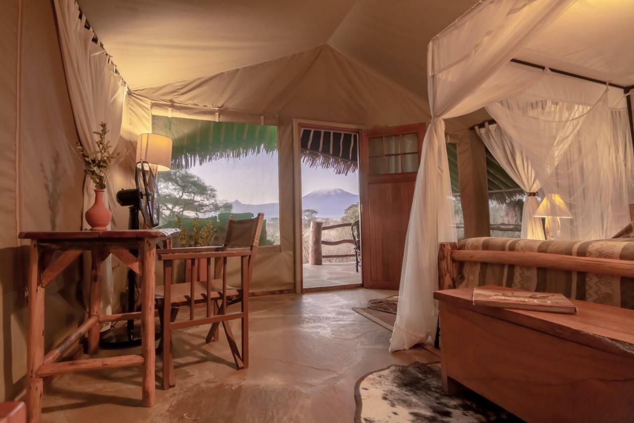 Villa Kibo Safari Camp Amboseli Exterior foto